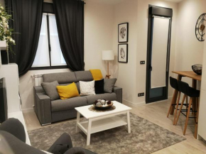 Glory Suite with AC by Santiago